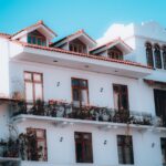 Dächer in Griechenland blau: Warum tragen traditionelle Gebäude Blautöne?